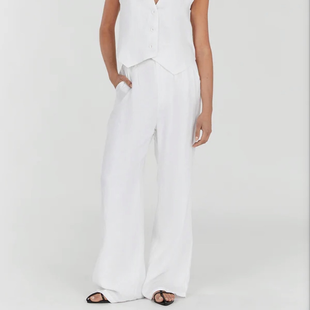 Dissh - Nora White Linen Pant